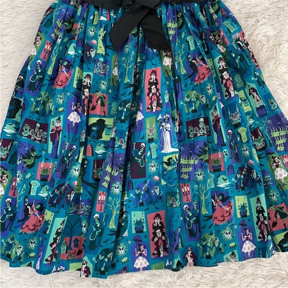 EUC Disney Parks Haunted Mansion Dress - Picture 4 of 9